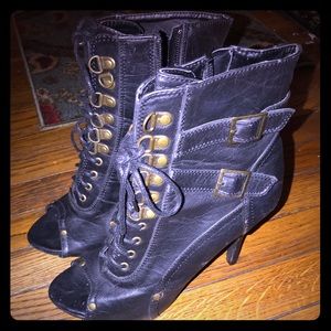 Charlotte Russe Steampunk Leather High heels S 8!!